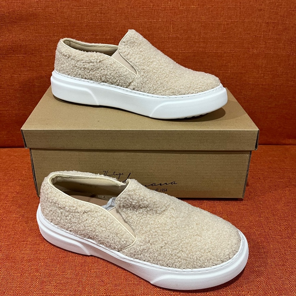 Vintage Havana Cream Slip-On Sneakers NWT